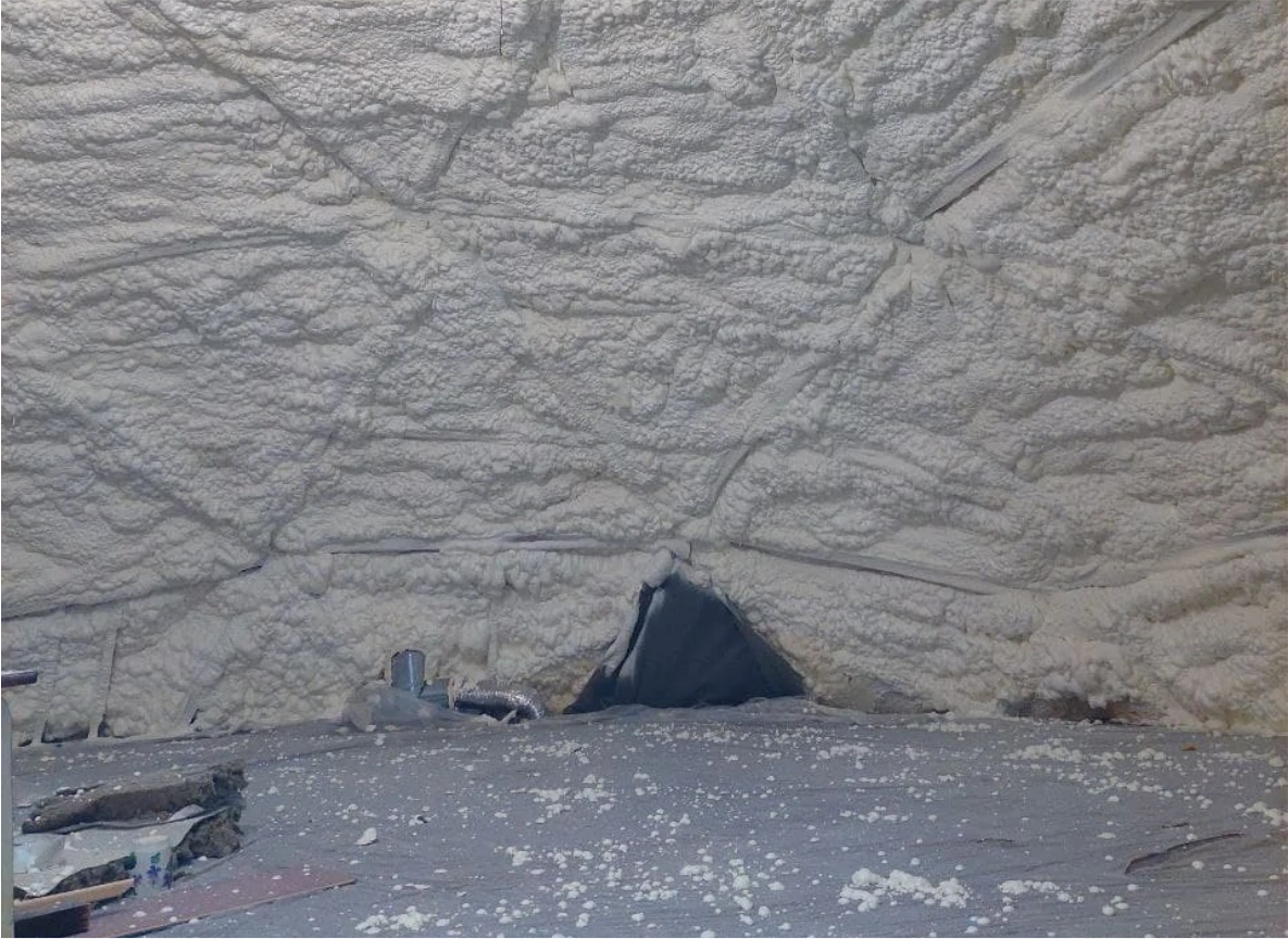 Напыление и заливка ППУ изнутри помещения